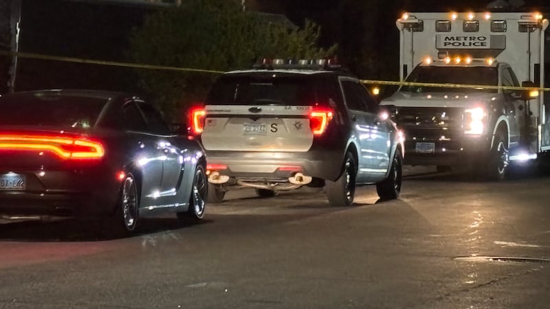 La policía de Las Vegas está investigando un homicidio en el valle suroeste el jueves por la...