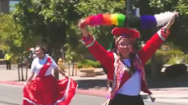 Organización sin fines de lucro en Las Vegas ayuda a inmigrantes peruanos a encontrar...