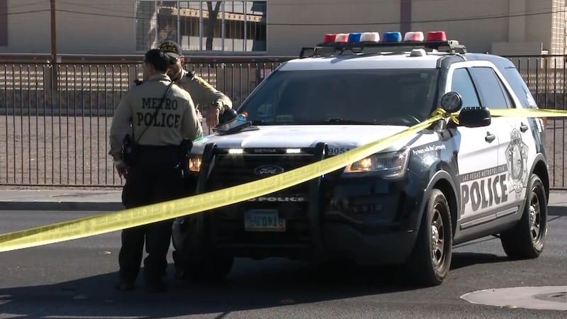 La Policía Metropolitana de Las Vegas está investigando un objeto sospechoso que fue reportado...