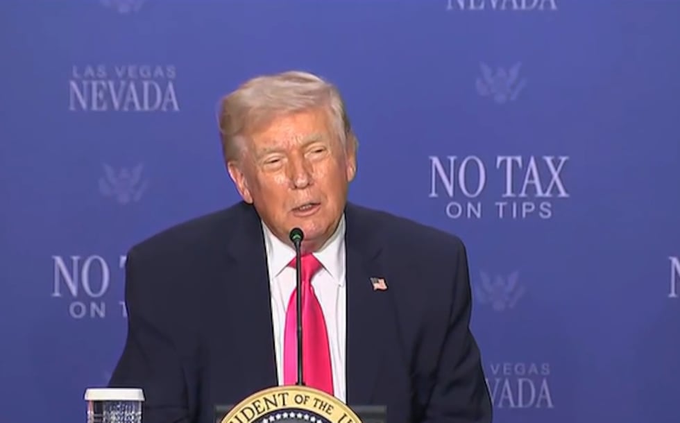 President Trump flew into Las Vegas Thursday for a roundtable discussion on the no tax on tips...