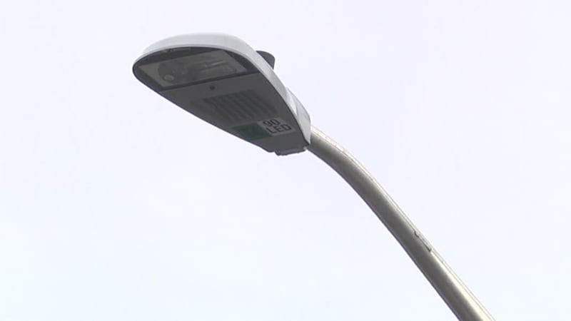 LED streetlight in Virginia (FILE)