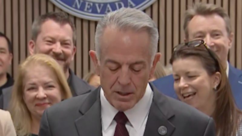 Lombardo files for re-electionEl gobernador Joe Lombardo solicita oficialmente su reelección.