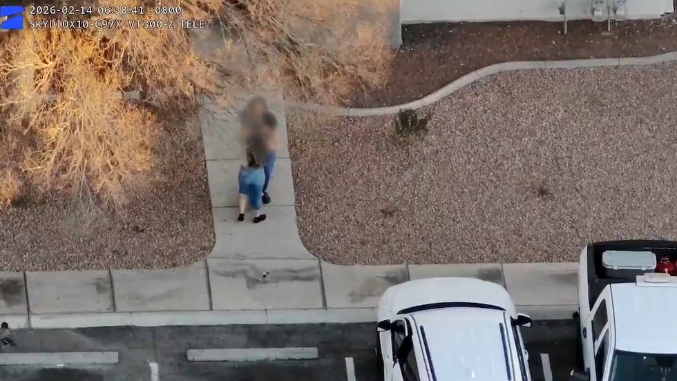 Policía de Las Vegas informa de decenas de arrestos y armas de fuego recuperadas.