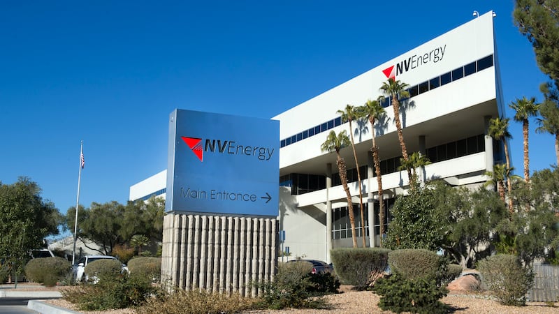 Exterior del edificio de NV Energy en Las Vegas, NV.