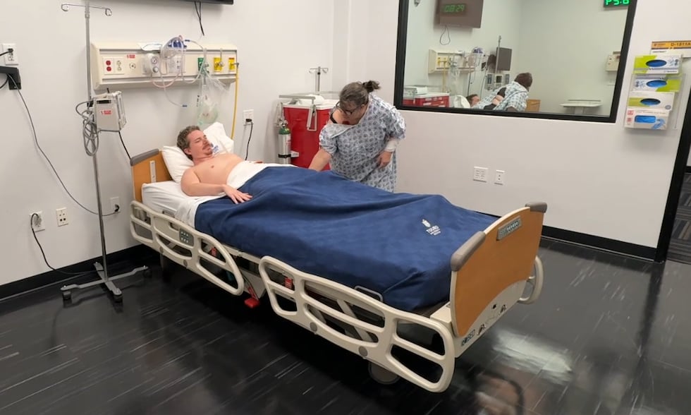 Joshua Hughes and Ann Kirkham acting as medical patients at Touro University in Nevada