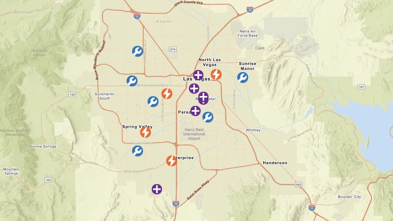 NV Energy está investigando múltiples cortes de energía en todo el valle este viernes por la...