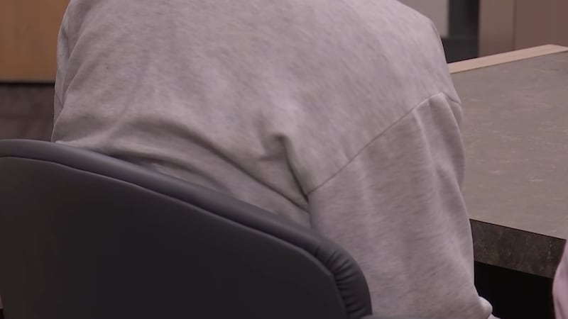 Un juez de Las Vegas confirmó que el adolescente acusado será juzgado como adulto por el...