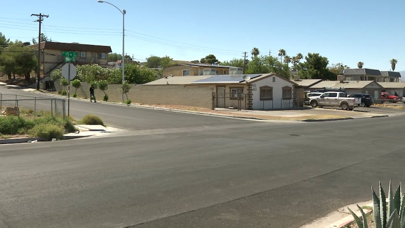 Man fatally shot outside residence in central Las Vegas