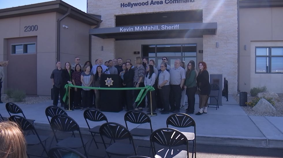 El LVMPD inaugura una nueva subestación policial cerca de Hollywood y Sahara el jueves 3 de...