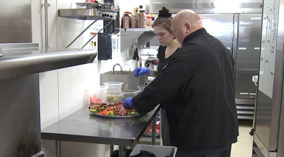 Las Vegas restaurant Blooming Bistro is giving at-risk teens a second chance.