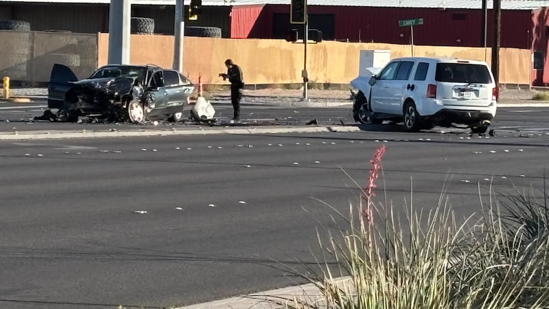 Los oficiales del Departamento de Policía Metropolitana de Las Vegas respondieron a un...