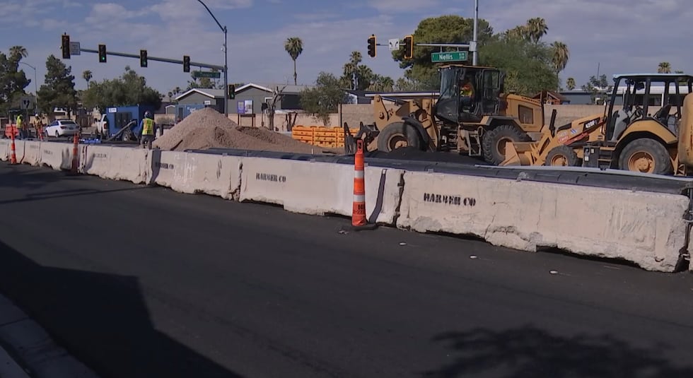Los conductores y peatones que transitan por Nellis Boulevard se enfrentan a carriles más...
