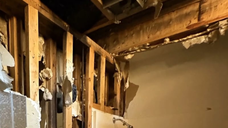 A Henderson apartment fire linked to a bathroom exhaust fan has left a family of professional...