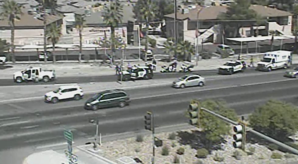 La policía de Las Vegas informó que una de sus patrullas se vio involucrada en un accidente el...