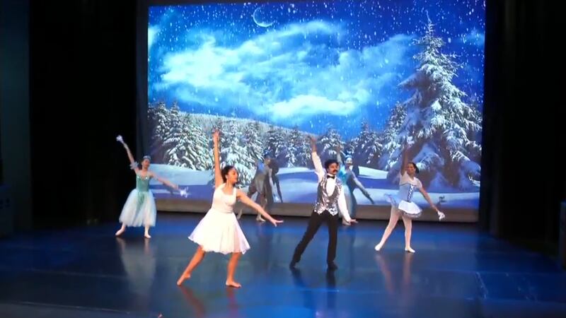 Estudio de danza de Las Vegas le da un giro latino al clásico ballet El Cascanueces