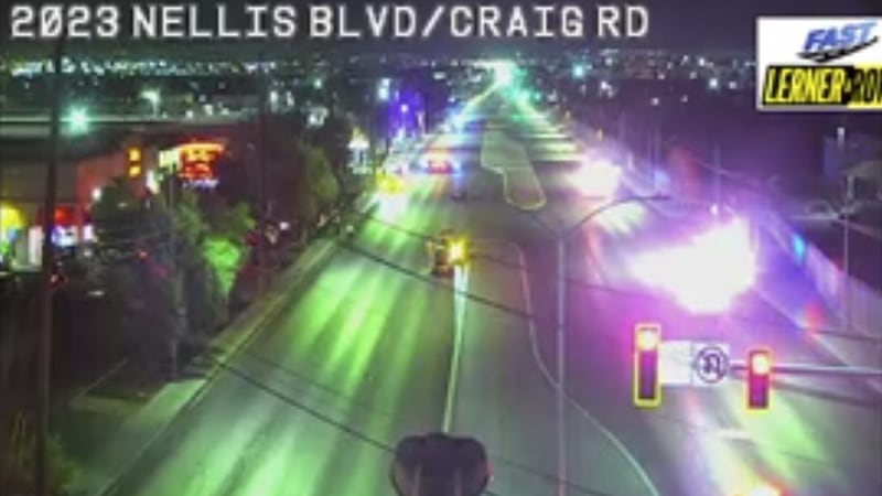 Peatón gravemente herido cerca de Craig Road y Nellis Boulevard.