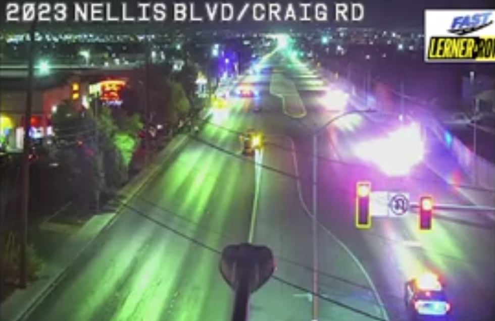 Peatón gravemente herido cerca de Craig Road y Nellis Boulevard.