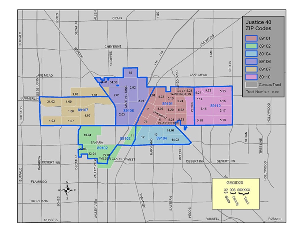 La ciudad de Las Vegas está ofreciendo árboles resistentes a la sequía de forma gratuita a los...