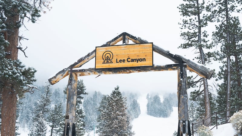 Lee Canyon sees nearly 4 inches of snow Thursday morning