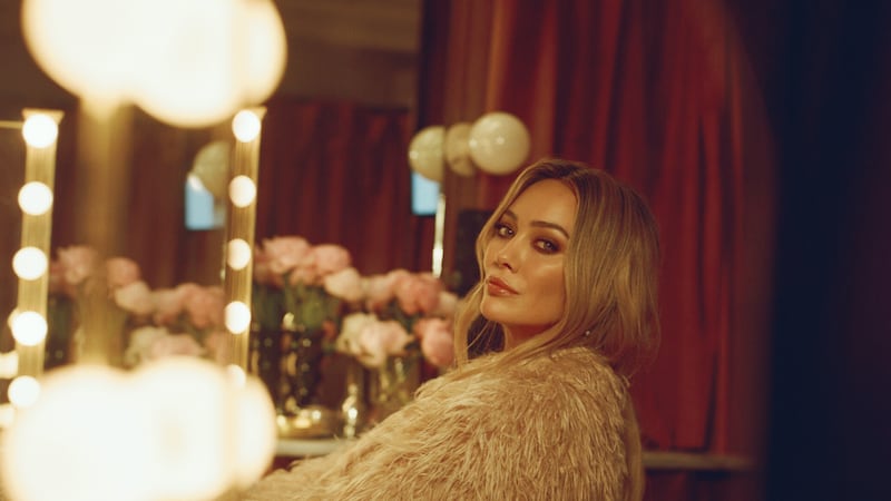Hilary Duff anuncia presentaciones en Las Vegas para el fin de semana de San Valentín.