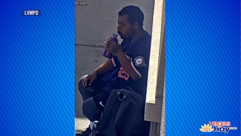 Empleado de Target es agredido tras pedir a un hombre que abandone la tienda en Las Vegas.