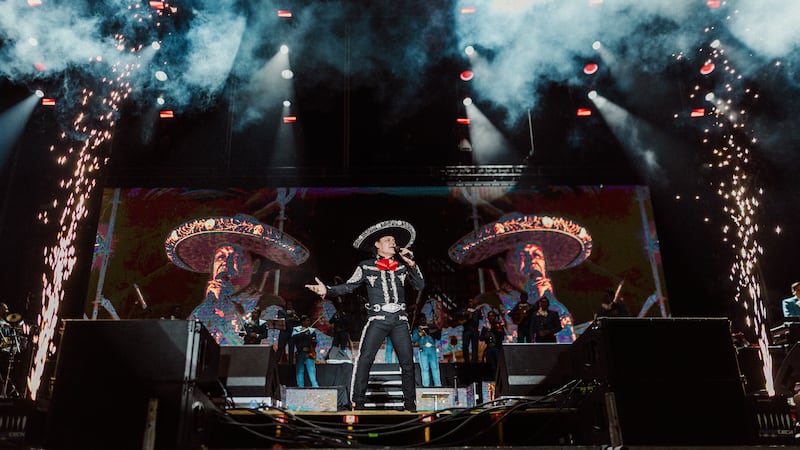 Pedro Fernández brings Ave Fénix Two'r to Las Vegas in November