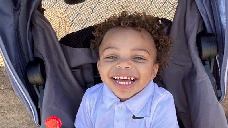 Mother identifies son shot, killed by suspect in south Las Vegas.