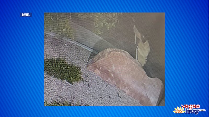 Buscan a un sospechoso tras el robo de una querida placa en un hogar benéfico local