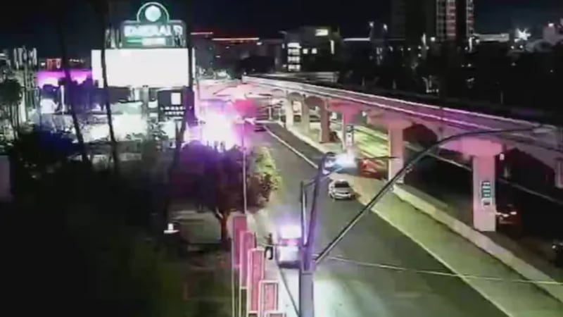 La policía de Las Vegas está investigando un homicidio ocurrido el jueves por la noche cerca...