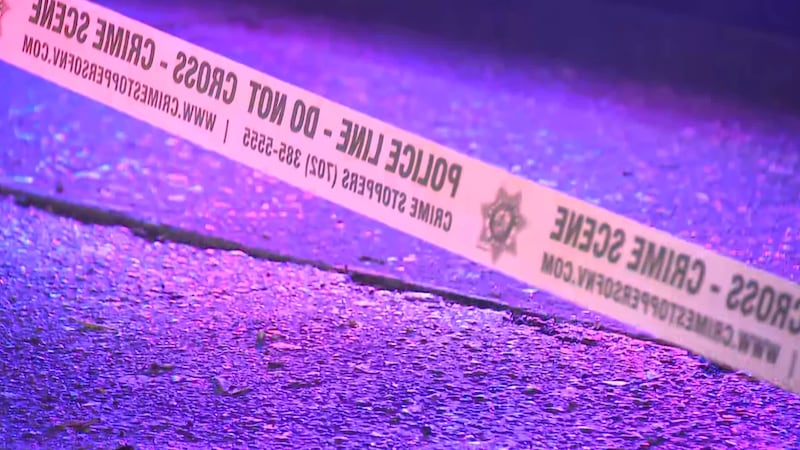 Al menos una persona murió, pero no hubo detalles adicionales disponibles de inmediato sobre...