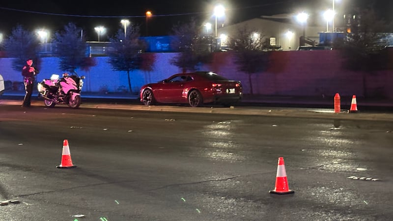 Un hombre resultó herido el viernes por la mañana después de ser atropellado por un vehículo...