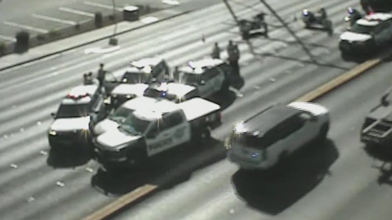 Una persona se encuentra bajo custodia tras una persecución con un vehículo robado el jueves...