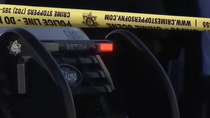 Varias personas fueron llevadas a un hospital de la zona con diversas lesiones. Una persona ha...