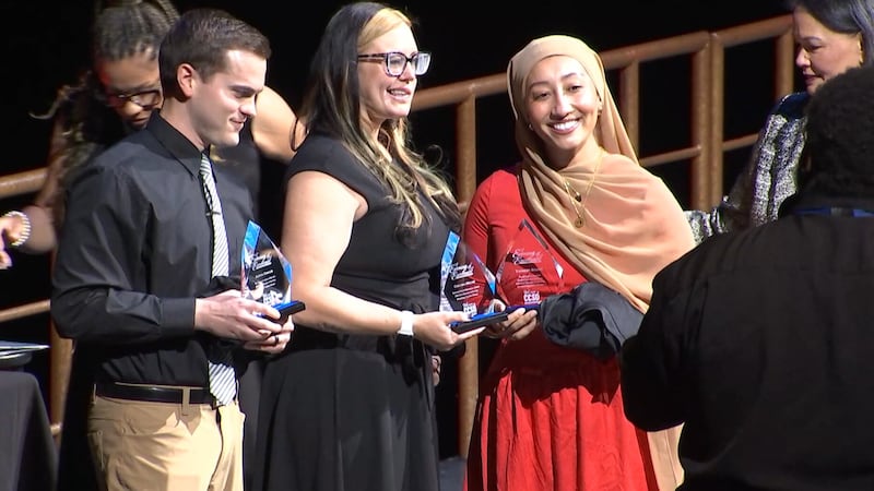 El Distrito Escolar del Condado Clark (CCSD, por sus siglas en inglés), celebró su “Noche de...