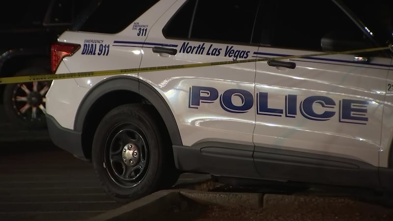 La policía de North Las Vegas está investigando un homicidio tras un tiroteo el sábado por la...