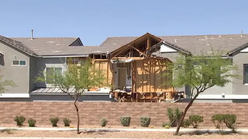 Un propietario de Henderson ha presentado una demanda alegando que la policía destruyó...