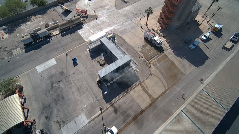 El Departamento de Bomberos de Henderson está utilizando tecnología de drones para acercarse a...