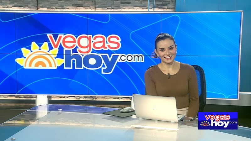 La policía de Las Vegas encuentra a una mujer muerta en una acera; busca al sospechoso....