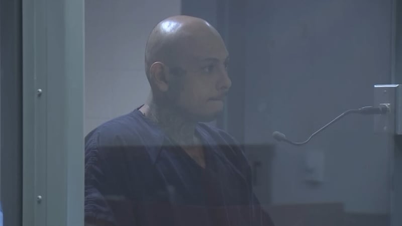 El informe de arresto revela nuevos detalles sobre el enfrentamiento del equipo SWAT en el...