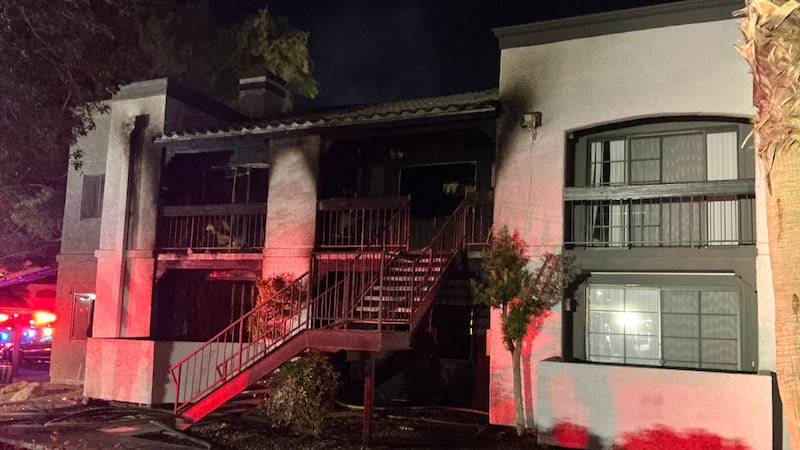 Dos niños fueron trasladados en estado crítico tras un incendio en un edificio de apartamentos...