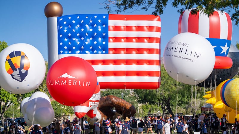 Este desfile es el más grande del sur de Nevada con motivo del 4 de julio.