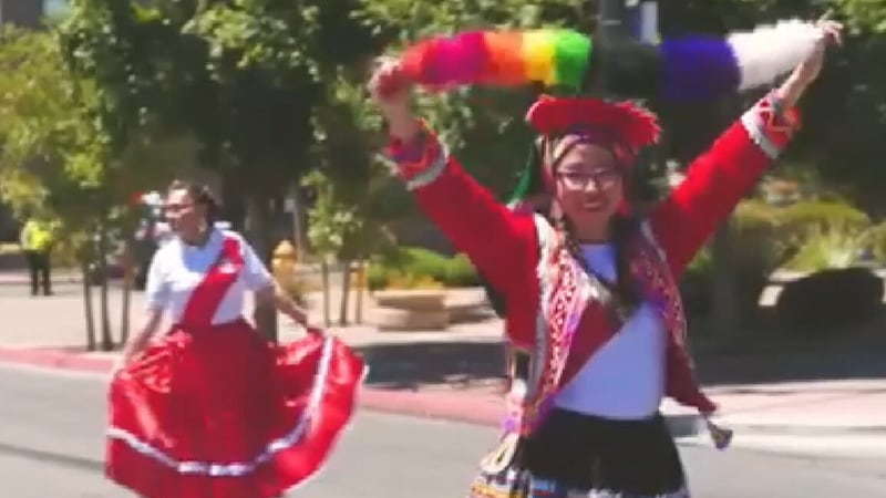Una organización sin fines de lucro en Las Vegas trabaja para mantener a la comunidad peruana...
