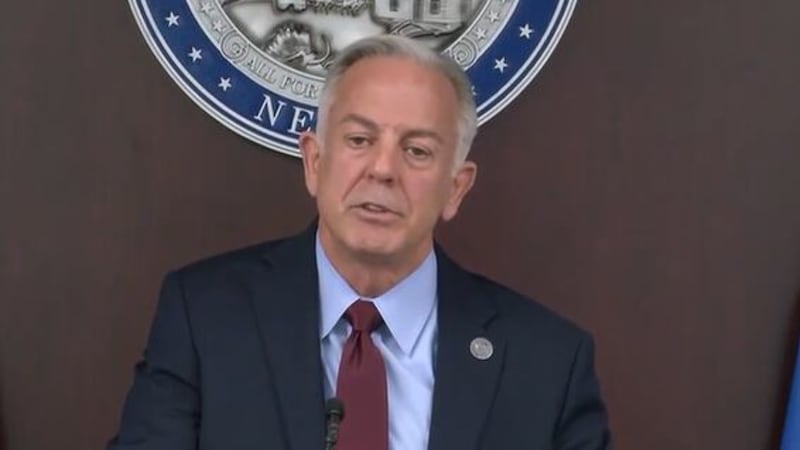 El gobernador de Nevada, Joe Lombardo, declaró el estado de emergencia para el condado de...