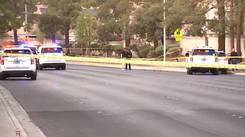 La Policía de Henderson investiga un incidente de doble apuñalamiento ocurrido el lunes por la...