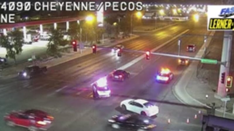 La calle permaneció cerrada temporalmente durante la investigación