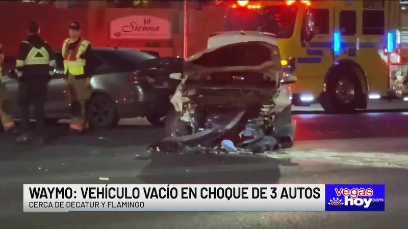 Waymo dice que uno de sus vehículos fue golpeado en un "choque secundario" el lunes por la...