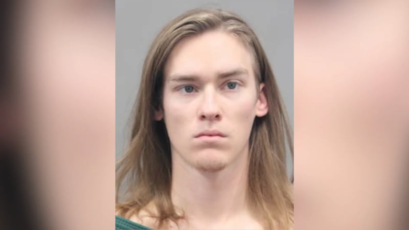 El sospechoso del tiroteo que acabó con la vida de un niño hispano de 11 años admitió haber...